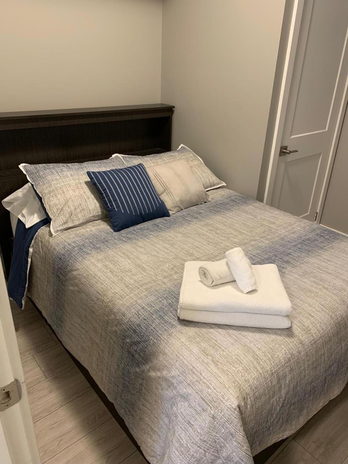 Getaway Across Fallsview Apartment *